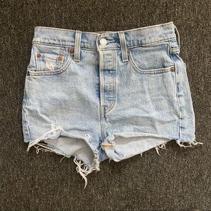 Levi Shorts